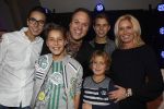 Alphen aan de Rijn 5 oktober 2016
Fandag Frans Bauer in het Aviofauna. Zijn vrouw Mariska en al zijn kinderen zijn erbij.