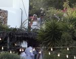 Ibiza 24 september 2016
Trouwen Gigi Ravelli en Roger Hodenius op ibiza . Ze trouwenni zuin huis/finca.