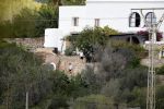 Ibiza 24 september 2016
Trouwen Gigi Ravelli en Roger Hodenius op ibiza . Ze trouwenni zuin huis/finca.