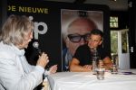 Rotterdam 14 september 2016
Boekpresentatie boek Rene v Gijp geschreven door Michiel v Egmond bij the harbour club. Zijn zoons Bicky en Sanny kregen de eerste exemplaren. Johan derksen en wilfred Genee