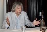 Rotterdam 14 september 2016
Boekpresentatie boek Rene v Gijp geschreven door Michiel v Egmond bij the harbour club. Zijn zoons Bicky en Sanny kregen de eerste exemplaren. Johan derksen en wilfred Genee