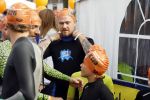 Amsterdam 11 september 2016
Amsterdam city swim tbv ALS door de amsterdamse grachten. Johnny de Mol met manager Carlijn de Vries Ralph en Daniel de Vries