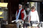 Amsterdam 5 oktober 2016
Manfred de Graaf met zijn vrouw in Amsterdam zuid.