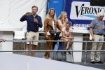 Amsterdam 11 september 2016
Amsterdam city swim tbv ALS door de amsterdamse grachten. Pieter v d Hoogenband kwam samen met zijn verloofde Marie Jose Crooijmans zijn kinderen en zijn ouders en broer