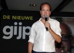 Rotterdam 14 september 2016
Boekpresentatie boek Rene v Gijp geschreven door Michiel v Egmond bij the harbour club. Zijn zoons Bicky en Sanny kregen de eerste exemplaren