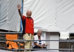 Amsterdam 11 september 2016
Amsterdam city swim tbv ALS door de amsterdamse grachten. paul en Leny v Gorcum kijken naar hun kleinzoon