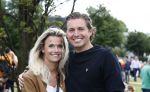 Amsterdam 11 september 2016
Amsterdam city swim tbv ALS door de amsterdamse grachten. Pieter v d Hoogenband kwam samen met zijn verloofde Marie Jose Crooijmans zijn kinderen en zijn ouders en broer