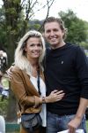 Amsterdam 11 september 2016
Amsterdam city swim tbv ALS door de amsterdamse grachten. Pieter v d Hoogenband kwam samen met zijn verloofde Marie Jose Crooijmans zijn kinderen en zijn ouders en broer