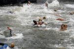Amsterdam 11 september 2016
Amsterdam city swim tbv ALS door de amsterdamse grachten. Pieter v d Hoogenband kwam samen met zijn verloofde Marie Jose Crooijmans zijn kinderen en zijn ouders en broer