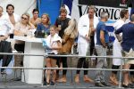 Amsterdam 11 september 2016
Amsterdam city swim tbv ALS door de amsterdamse grachten. Pieter v d Hoogenband kwam samen met zijn verloofde Marie Jose Crooijmans zijn kinderen en zijn ouders en broer