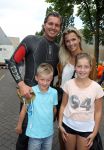 Amsterdam 11 september 2016
Amsterdam city swim tbv ALS door de amsterdamse grachten. Pieter v d Hoogenband kwam samen met zijn verloofde Marie Jose Crooijmans zijn kinderen en zijn ouders en broer