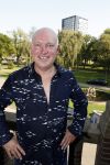 Rotterdam 14 september 2016
Boekpresentatie boek Rene v Gijp geschreven door Michiel v Egmond bij the harbour club. Zijn zoons Bicky en Sanny kregen de eerste exemplaren