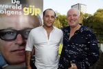 Rotterdam 14 september 2016
Boekpresentatie boek Rene v Gijp geschreven door Michiel v Egmond bij the harbour club. Zijn zoons Bicky en Sanny kregen de eerste exemplaren