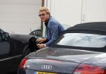 Lijnden 19 september 2016
Patricia Paay en haar nieuwe vriend Robbert Hinfelaar arriveren in haar auto bij haar huis.