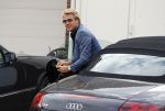 Lijnden 19 september 2016
Patricia Paay en haar nieuwe vriend Robbert Hinfelaar arriveren in haar auto bij haar huis.