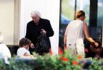 Amsterdam 12 september 2016
Rutger hauer op terras van het Amstel Hotel met vrienden en oud model Tatjana Patitz