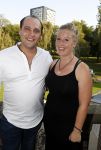 Rotterdam 14 september 2016
Boekpresentatie boek Rene v Gijp geschreven door Michiel v Egmond bij the harbour club. Zijn zoons Bicky en Sanny kregen de eerste exemplaren. Sanny met zijn vrouw