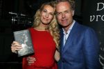 Amsterdam 6 oktober 2016
Boek presentatie Susan Smit . Haar vriend Onno Aerden is natuurlijk aanwezig.