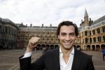 Den Haag 6 oktober 2016
Thiery Baudet rondom en op het binnenhof en bij torentje.