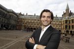Den Haag 6 oktober 2016
Thiery Baudet rondom en op het binnenhof en bij torentje.