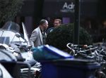 Amsterdam 26 september 2017
Albert Verlinde gaat met zijn nieuwe vriend een hapje eten bij v Dam op de cornelis schuytstraat