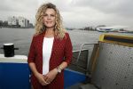 Amsterdam 28 september 2017
Castpresentaie van de Spa ( net 5 serie). De cast bestaat uit Annette Barlo Mattijn Hartemink Eva Marie v d Waal Rein v DuivenbodenDavy Eduard King Juvat Westendorp Beau Schneider Lara Leijs Nzinga Sordam en Eva Bartels.