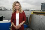 Amsterdam 28 september 2017
Castpresentaie van de Spa ( net 5 serie). De cast bestaat uit Annette Barlo Mattijn Hartemink Eva Marie v d Waal Rein v DuivenbodenDavy Eduard King Juvat Westendorp Beau Schneider Lara Leijs Nzinga Sordam en Eva Bartels.