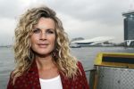 Amsterdam 28 september 2017
Castpresentaie van de Spa ( net 5 serie). De cast bestaat uit Annette Barlo Mattijn Hartemink Eva Marie v d Waal Rein v DuivenbodenDavy Eduard King Juvat Westendorp Beau Schneider Lara Leijs Nzinga Sordam en Eva Bartels.
