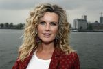 Amsterdam 28 september 2017
Castpresentaie van de Spa ( net 5 serie). De cast bestaat uit Annette Barlo Mattijn Hartemink Eva Marie v d Waal Rein v DuivenbodenDavy Eduard King Juvat Westendorp Beau Schneider Lara Leijs Nzinga Sordam en Eva Bartels.