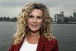 Amsterdam 28 september 2017
Castpresentaie van de Spa ( net 5 serie). De cast bestaat uit Annette Barlo Mattijn Hartemink Eva Marie v d Waal Rein v DuivenbodenDavy Eduard King Juvat Westendorp Beau Schneider Lara Leijs Nzinga Sordam en Eva Bartels.