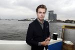 Amsterdam 28 september 2017
Castpresentaie van de Spa ( net 5 serie). De cast bestaat uit Annette Barlo Mattijn Hartemink Eva Marie v d Waal Rein v DuivenbodenDavy Eduard King Juvat Westendorp Beau Schneider Lara Leijs Nzinga Sordam en Eva Bartels.