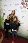 Kaatsheuvel 30 september 2017
Premiere musical in de efteling geschreven door Paul v Loon en Prinses Laurentien. Bridget Maasland met zoon Mees en een vriendinnetje