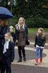 Kaatsheuvel 30 september 2017
Premiere musical in de efteling geschreven door Paul v Loon en Prinses Laurentien. Bridget Maasland met zoon Mees en een vriendinnetje