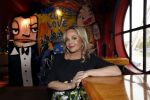 Amsterdam 25 september 2017 
Charlene Tilton wordt voor story geinterviewd door Annette de Vries. Charlene speelde Lucy in Dynasty