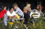 Amsterdam 27 september 2017   
Connie Witteman met zoon Marvin Breukhoven op terras