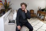 Amsterdam 25 september 2017 
Dirk Zeelenberg wordt in zijn huis geinterviewd door Catherine Keyl