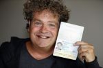 Amsterdam 25 september 2017 
Dirk Zeelenberg wordt in zijn huis geinterviewd door Catherine Keyl