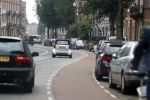 Amsterdam 22 september 2017 
Edgar Davids stapt uit auto van een (zijn) vriendin.