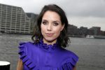 Amsterdam 28 september 2017
Castpresentaie van de Spa ( net 5 serie). De cast bestaat uit Annette Barlo Mattijn Hartemink Eva Marie v d Waal Rein v DuivenbodenDavy Eduard King Juvat Westendorp Beau Schneider Lara Leijs Nzinga Sordam en Eva Bartels.