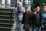 Amsterdam 21 september 2017
The Curious Incident of the Dog in the Night premiere in Carre. Freek de Jonge met vrouw