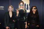 Utrecht 29 september 2017
Uitreiking gouden kalveren in de schouwburg van Utrecht. kiki van Deursen, Hannah Hoekstra en Charlie Dagelet