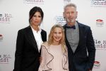 Amsterdam 24 september 2017
Premiere Annie MG Schmidt was getekend in het nieuwe de la mar. isa Hoes met dochter vlinder en broer Onno Hoes