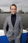 Amsterdam 28 september 2017
Castpresentaie van de Spa ( net 5 serie). De cast bestaat uit Annette Barlo Mattijn Hartemink Eva Marie v d Waal Rein v DuivenbodenDavy Eduard King Juvat Westendorp Beau Schneider Lara Leijs Nzinga Sordam en Eva Bartels.