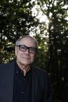 Hilversum 29 september 2017
Boekpresentatie in de wisseloord studio's. Rob de Nijs ontvangt het eerste boek