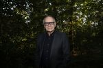 Hilversum 29 september 2017
Boekpresentatie in de wisseloord studio's. Rob de Nijs ontvangt het eerste boek