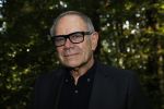 Hilversum 29 september 2017
Boekpresentatie in de wisseloord studio's. Rob de Nijs ontvangt het eerste boek