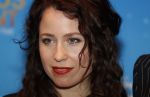 Amsterdam 21 september 2017
The Curious Incident of the Dog in the Night premiere in Carre. Sanne Vogel met vriend