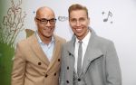 Kaatsheuvel 30 september 2017
Premiere musical in de efteling geschreven door Paul v Loon en Prinses Laurentien. Stanley Burlesson met vriend