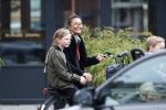 Amsterdam 27 september 2017     
Suzanne Klemann met dochter in amsterdam zuid