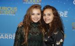 Amsterdam 21 september 2017
The Curious Incident of the Dog in the Night premiere in Carre. 
Vajen v d Bosch met zus